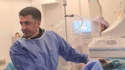 Memorial Dicle Hastanesinde görevli kardiyoloji uzmanı Prof. Dr. Serkan Akdağ,