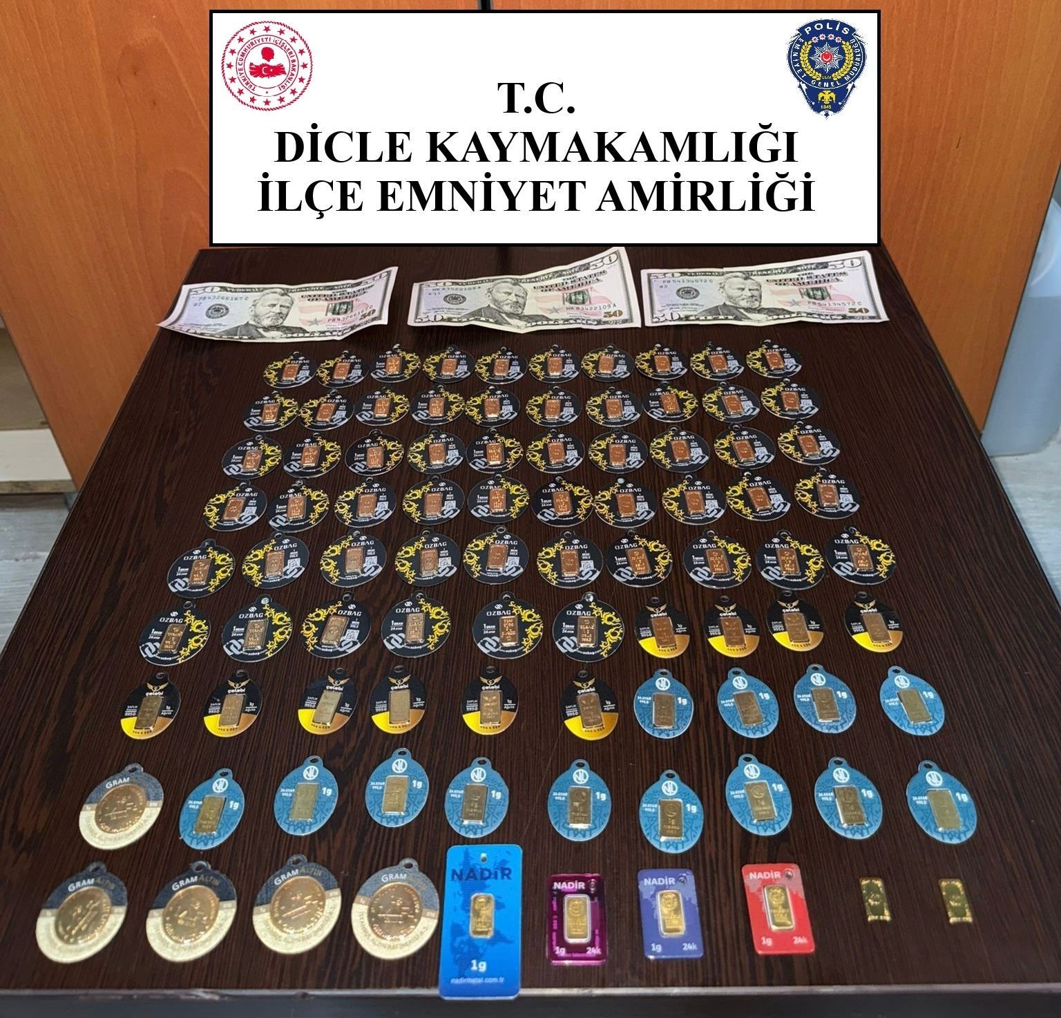 Diyarbakır'ın Dicle ve Hani ilçelerinde kuyumculara sahte altın satan 3