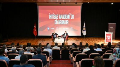 Dicle Üniversitesi ev sahipliğinde, Türkiye Gençlik Vakfı tarafından düzenlenen “İhtisas