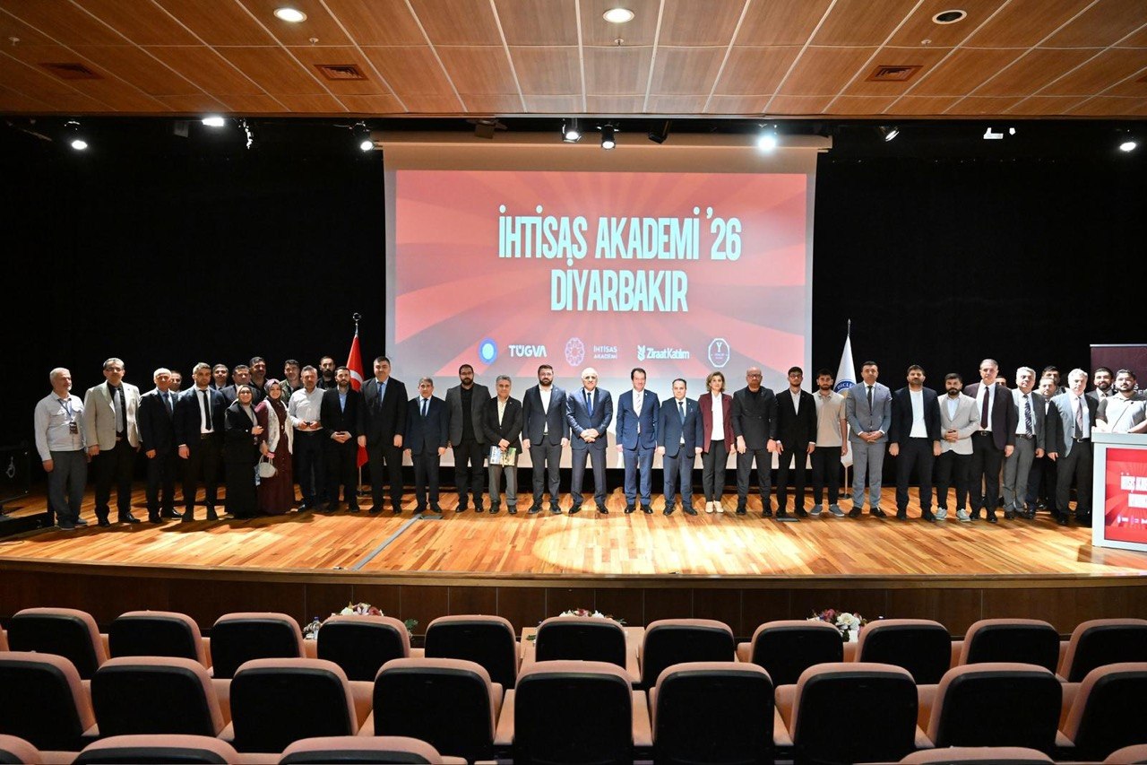 Diyarbakır’da gençlik, medeniyet ve aile vurgusu yapıldı