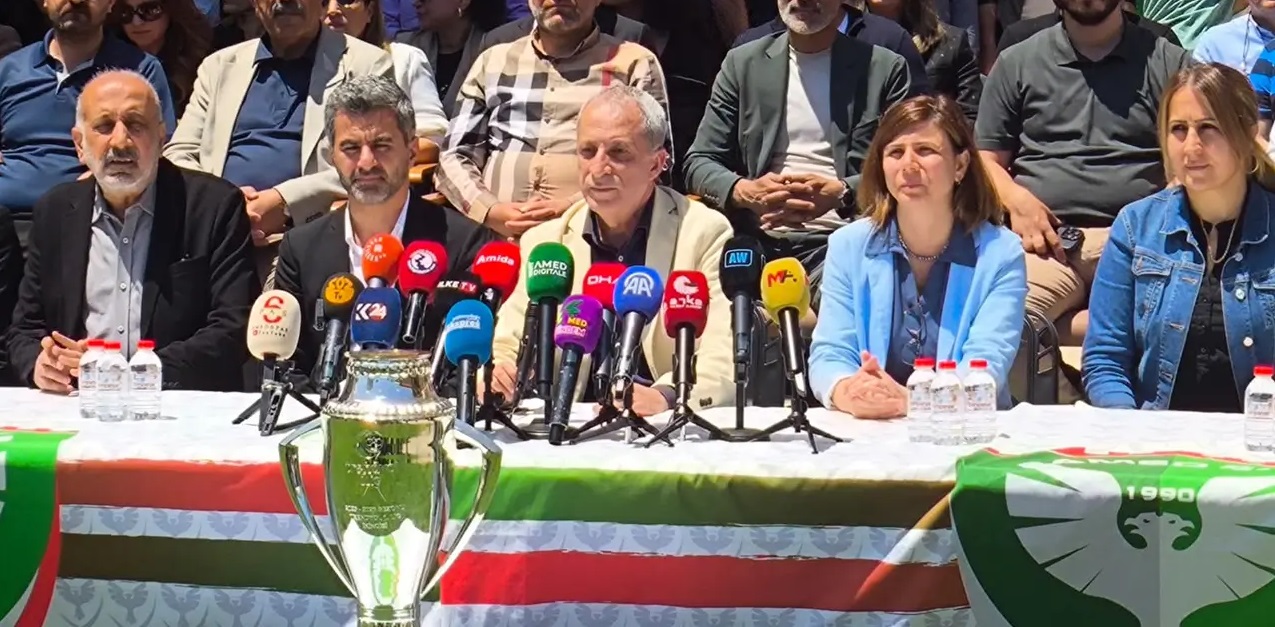 Amedspor İstişare Kurulu’nun düzenlediği basın toplantısı ile Nahit Eren’in adaylığı