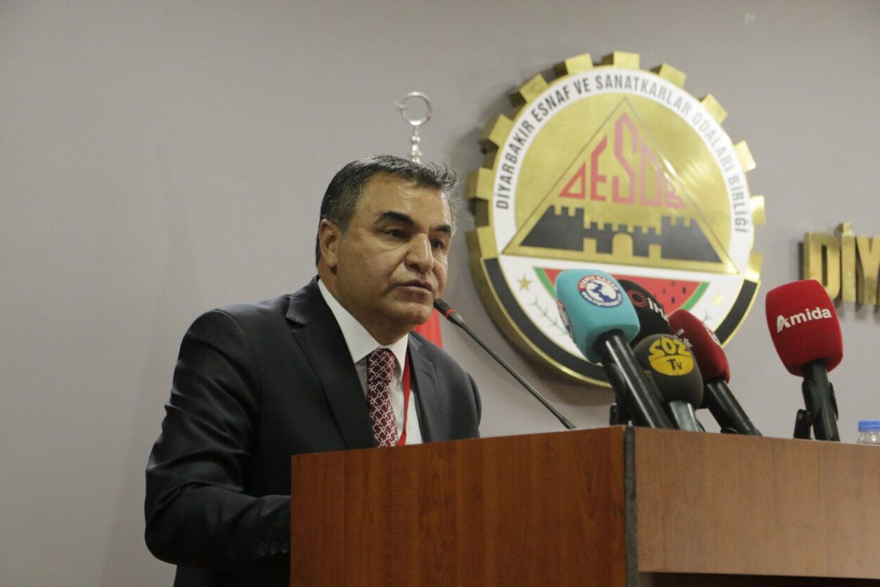 Diyarbakır Esnaf ve Sanatkarlar Odaları Birliği (DESOB) Başkanlığı için seçim