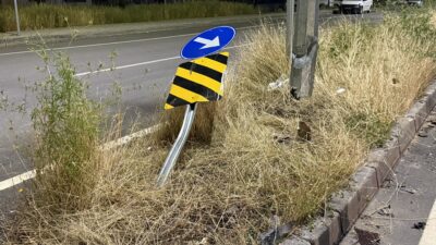 Diyarbakır’ın merkez Bağlar ilçesinde halk otobüsü ile otomobilin çarpıştığı kazada