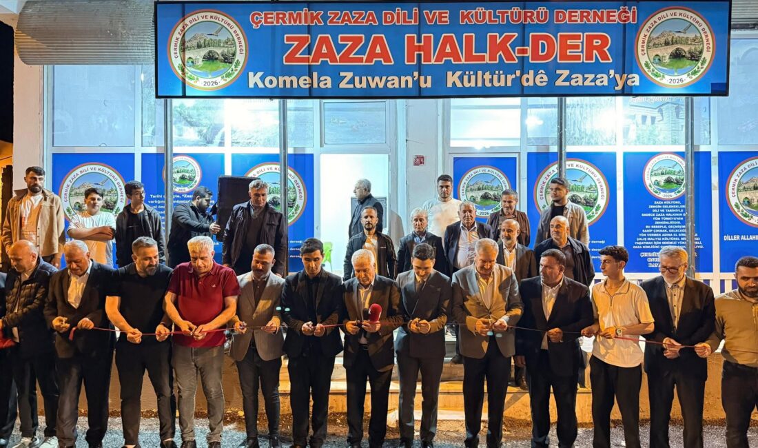 Diyarbakır'da Çermik Zaza Dili ve Kültürü Derneği açıldı.

