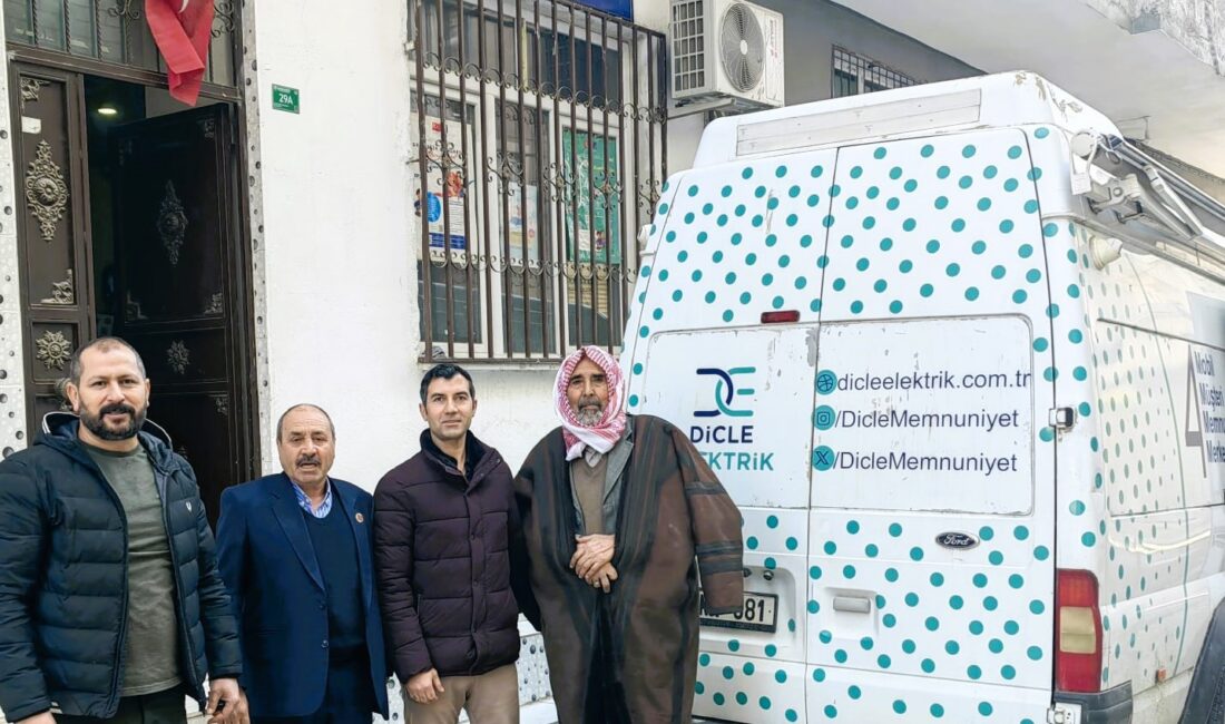 Dicle Elektrik ekipleri, Şanlıurfa’da "4M" olarak adlandırılan Müşteri Memnuniyeti Merkezi