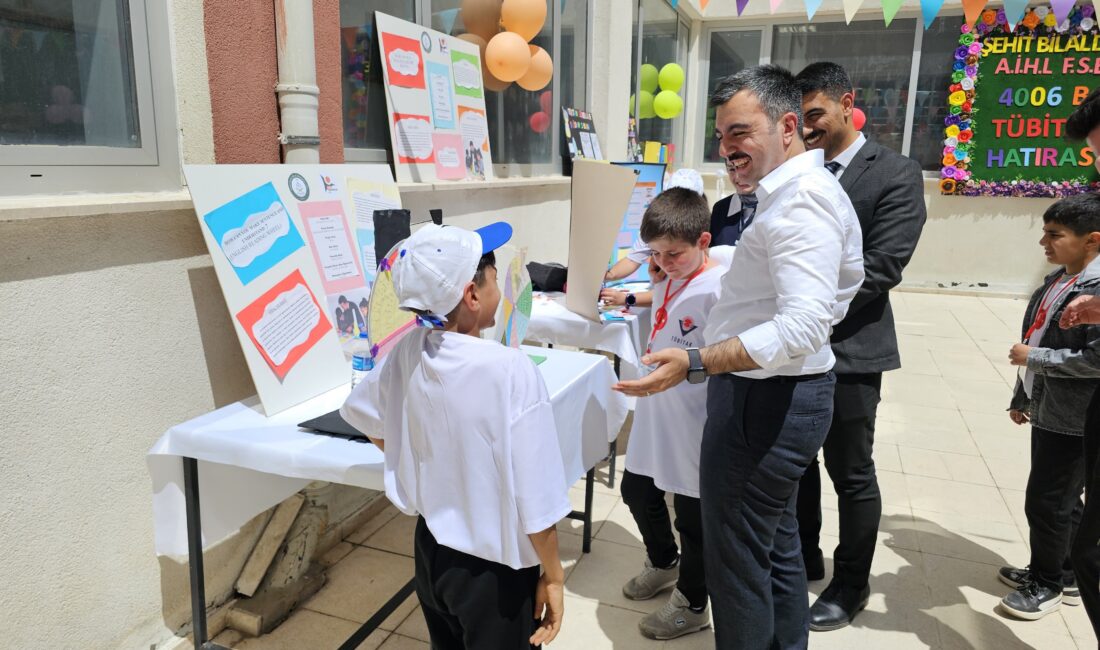 Diyarbakır'ın Dicle ilçesinde yetenekli öğrencilerin projelerini sergilediği TÜBİTAK 4006–B Bilim
