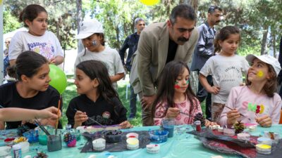 Diyarbakır Büyükşehir Belediyesinin 15 Mayıs Kürt Dil Bayramı kapsamında düzenlediği