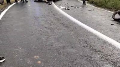 Diyarbakır’ın Çermik ilçesinde otomobil ile kafa kafaya çarpışan motosikletin sürücüsü