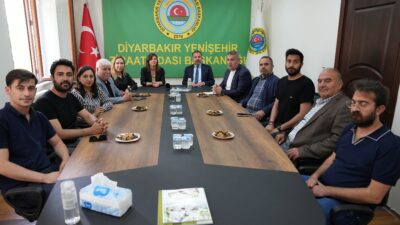 Diyarbakır Yenişehir Ziraat Odası’nı ziyaret ederek 14 Mayıs Dünya Çiftçiler
