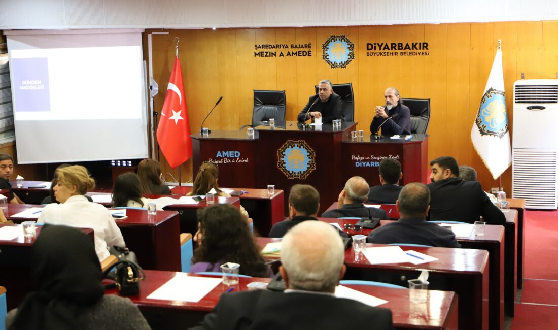 Diyarbakır Büyükşehir Belediyesinin İSG Koordinasyon Kurulu Toplantısı’nda çalışan sağlığı, iş