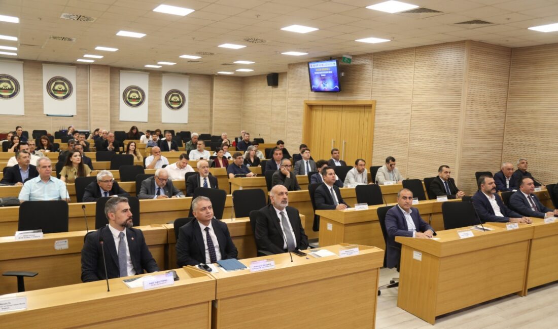 Diyarbakır Ticaret ve Sanayi Odası'nda (DTSO) düzenlenen "İhracatın Finansmanı ve