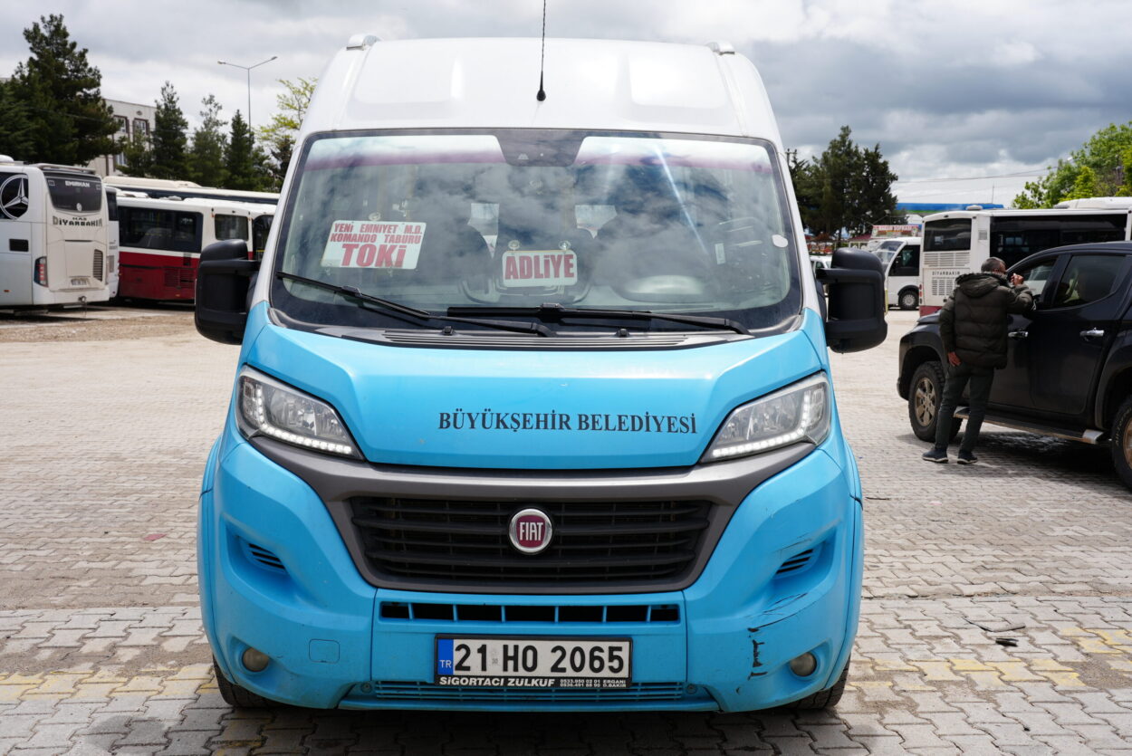 Diyarbakır Büyükşehir Belediyesi, kent içi toplu taşımada hizmet kalitesini artırmak,