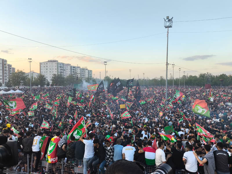 Amedspor Süper Lig Coşkusunu Yüzbinlerle Kutladı