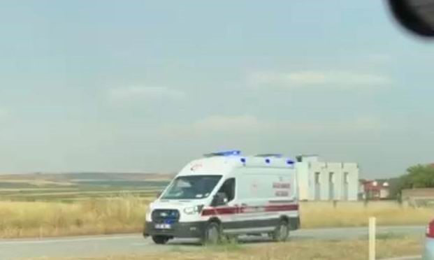 Şanlıurfa'da iki aile arasında halı sahada top oynarken çıkan kavga