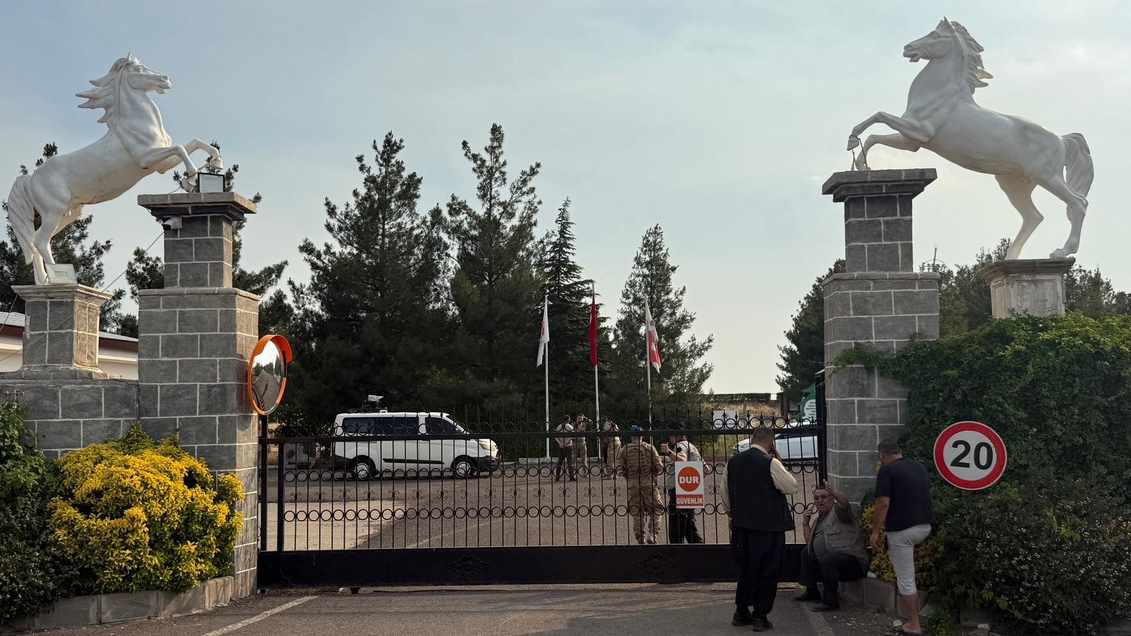 Halı sahada çıkan kavga Diyarbakır ve 2 ile sıçradı: 13 yaralı