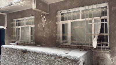 Diyarbakır’ın Bağlar ilçesinde yalnız yaşayan 60 yaşındaki şahıs, komşuların kötü