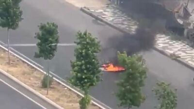 Diyarbakır’ın Kayapınar ilçesinde seyir halindeki motosiklet, henüz bilinmeyen bir nedenle
