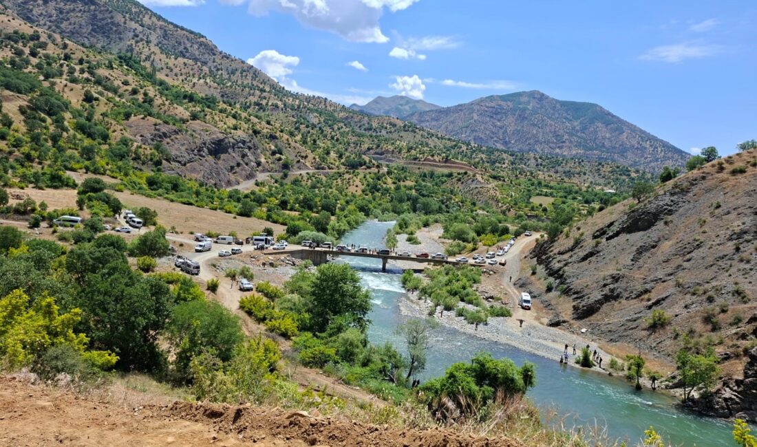 Bingöl’ün Genç ilçesinde Sarım Çayı’nda akıntıya kapılarak kaybolan Vedat Karabulut’u