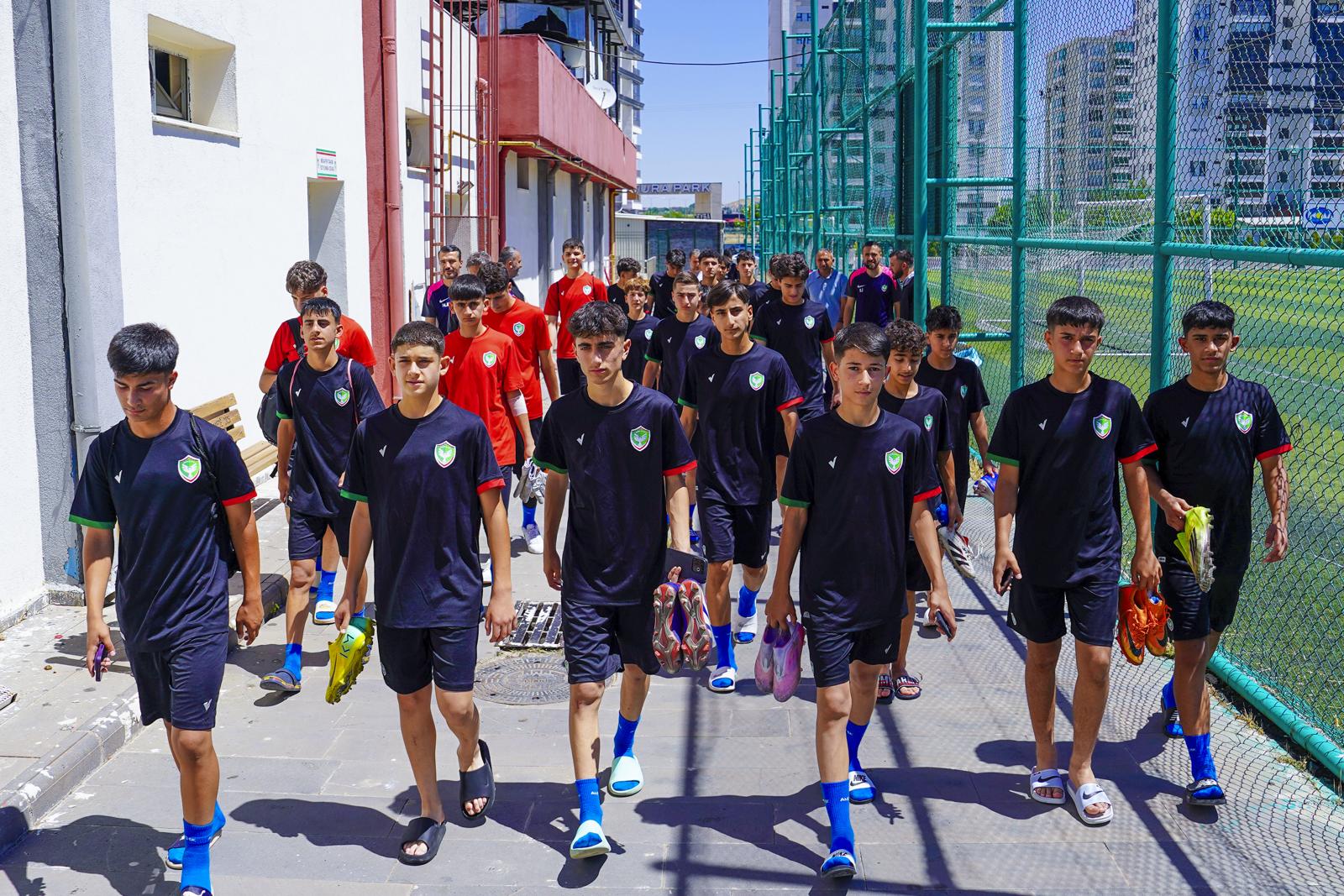 Amedspor’da Akademi 1. grup kampı tamamlandı