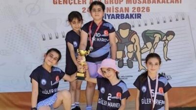 Diyarbakır'da dün düzenlenen Okul Sporları Minikler Oryantring yarışmalarında Çermik Muharrem