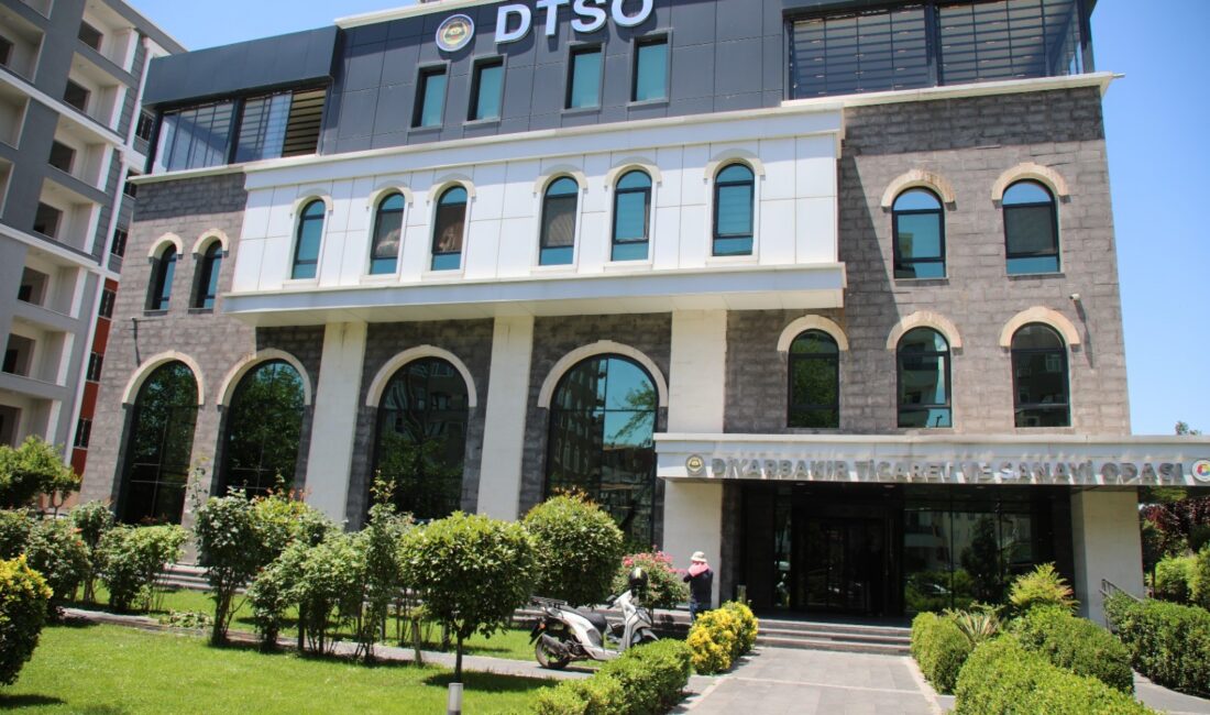 Diyarbakır Ticaret ve Sanayi Odasından yapılan açıklamada, Sur ilçesinin yalnız