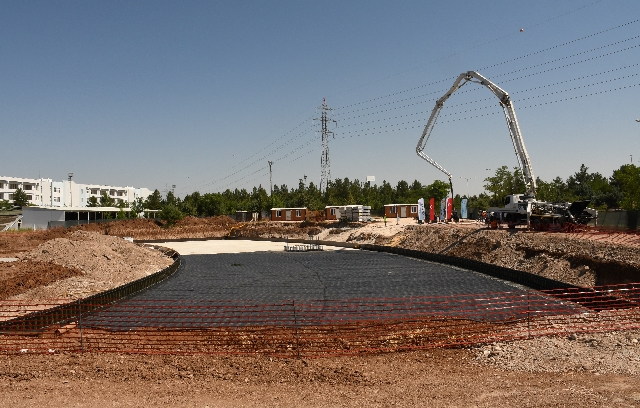 Dicle Üniversitesi yatırımlarıyla geleceğe yön veriyor