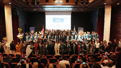 Dicle Üniversitesi Mimarlık Fakültesi’nin 2025-2026 Eğitim-Öğretim Yılı Mezuniyet Töreni, 15