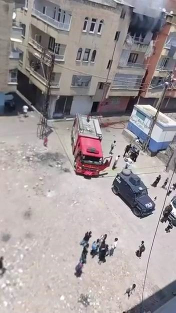 Diyarbakır’da çıkan yangında ev kül oldu