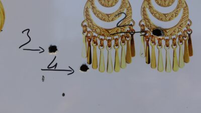 Diyarbakır’da maskeli bir şahıs kuyumcu dükkanına 16 el ateş ederek