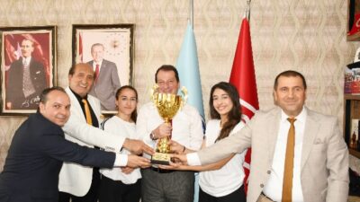 Antalya’da düzenlenen WAKO World Cup Şampiyonası’nda 48 kilogram Genç Bayanlar
