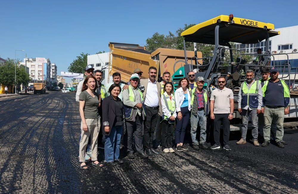 Diyarbakır Büyükşehir Belediyesi Eşbaşkanları Serra Bucak ve Doğan Hatun’un katılımıyla