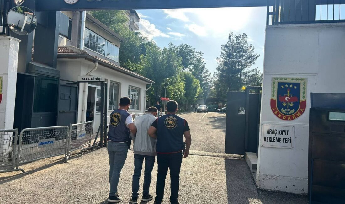 Diyarbakır'da çeşitli suçlardan aranan 152 kişi yakalandı.
