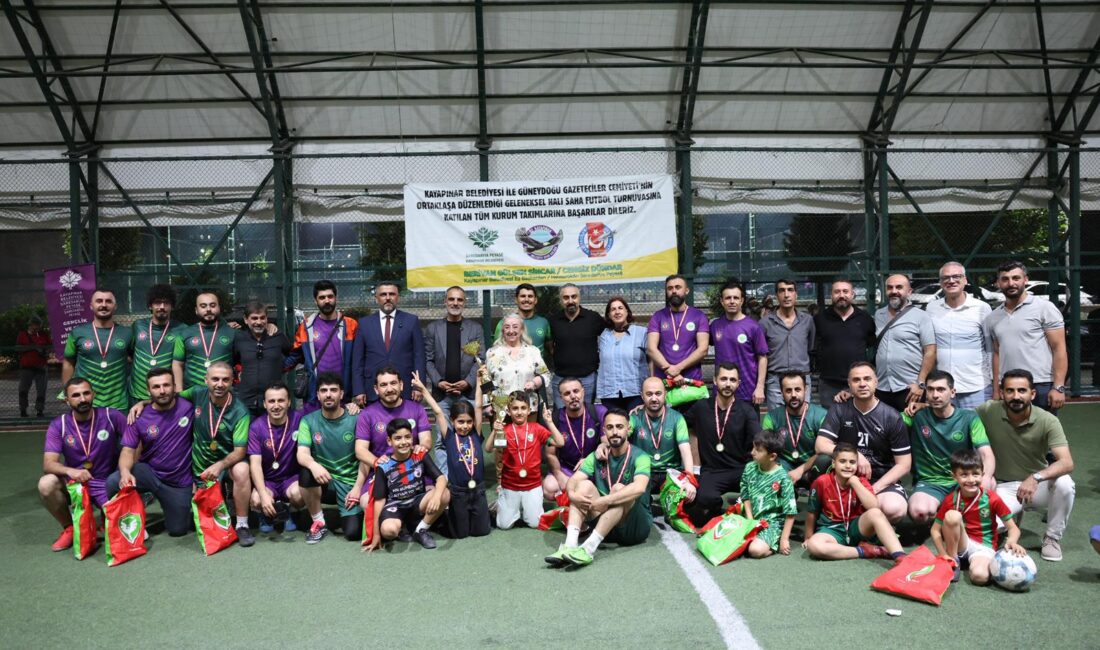 Diyarbakır'da Kayapınar Belediyesi ile Güneydoğu Gazeteciler Cemiyeti (GGC) iş birliğinde