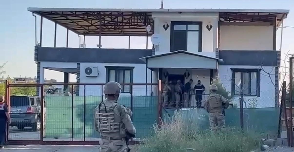 Diyarbakır merkezli 5 ilde düzenlenen yasa dışı bahis operasyonunda 47