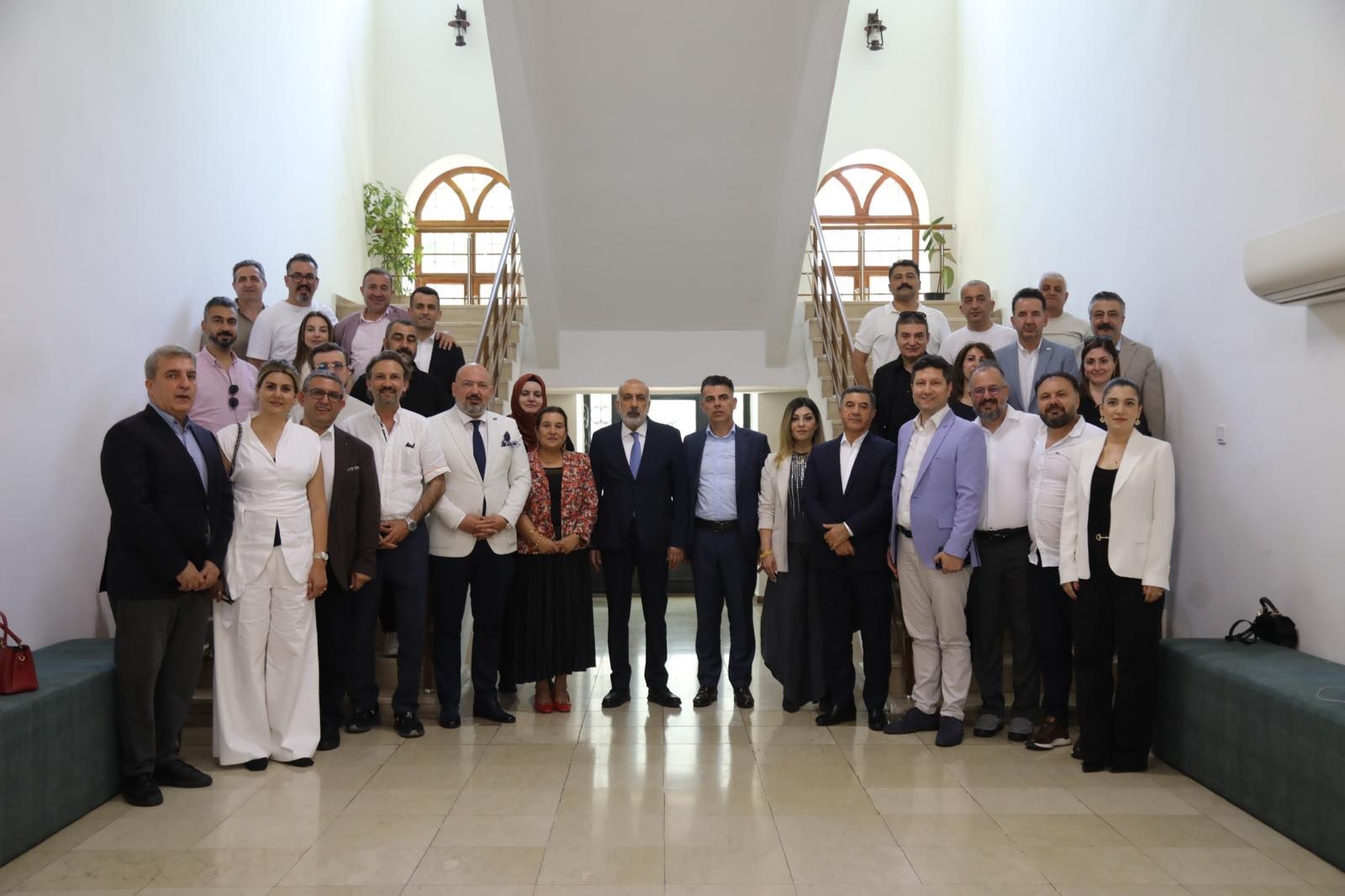 CEO Platformu çatısı altında bir araya gelen 25 iş insanı,