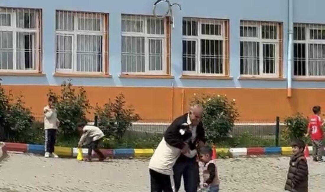 Diyarbakır’ın Çermik ilçesi Yayıklı köyünde yaşayan dede ile torunun sevgisi