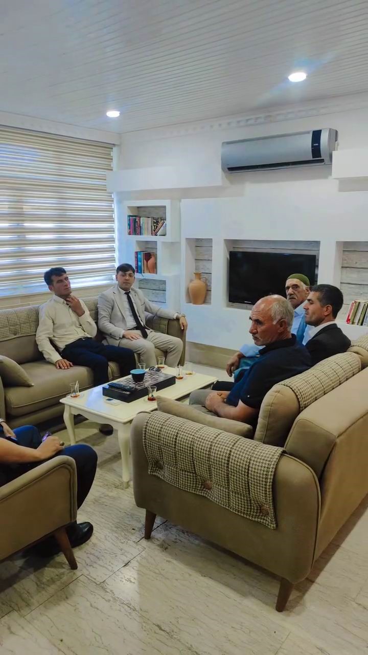 Diyarbakır'ın Çermik ilçesinde Kalaç Mahallesi'nden Akgün ailesi ile Kuyu Mahallesi'nden