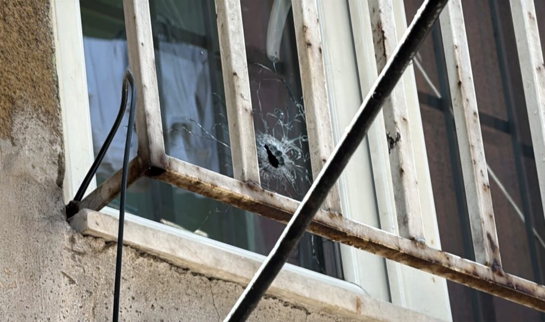Diyarbakır’da 2 katlı müstakil bir evin ikinci katında oturan aileye