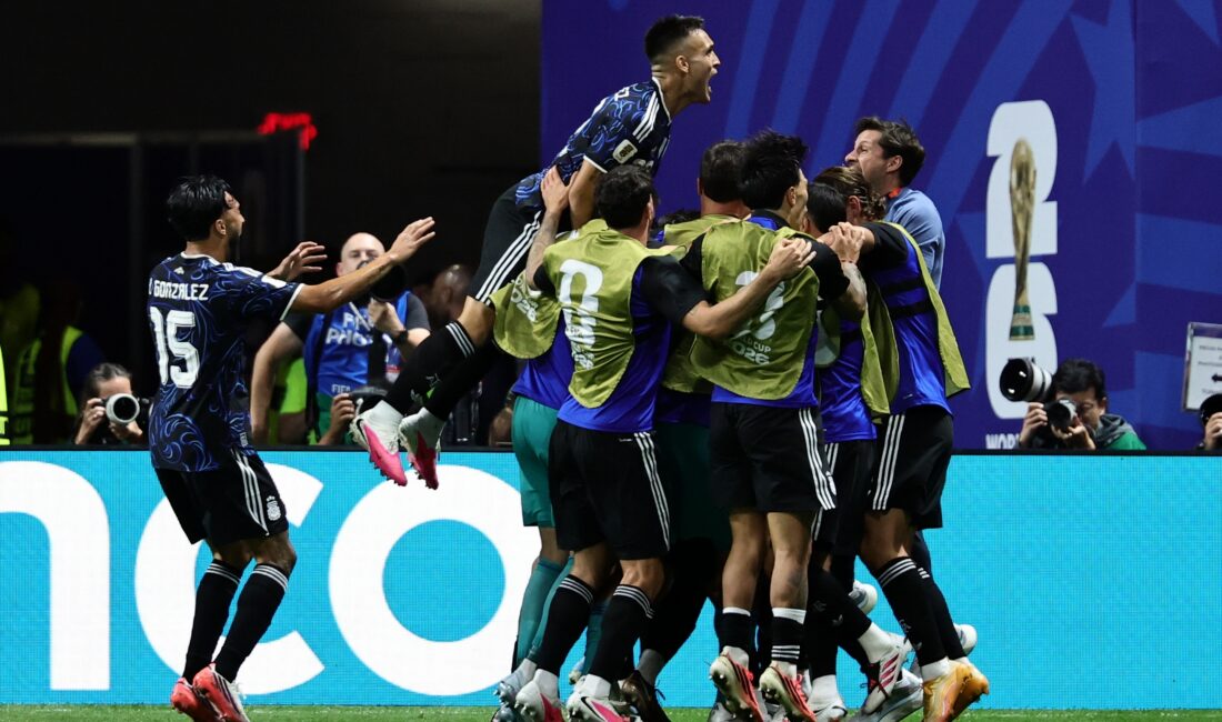 2026 FIFA Dünya Kupası'nda yarı finalde Arjantin, İngiltere'yi 2-1 mağlup