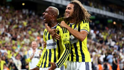 Fenerbahçe, UEFA Şampiyonlar Ligi 2. Eleme Turu ilk maçında Gornik