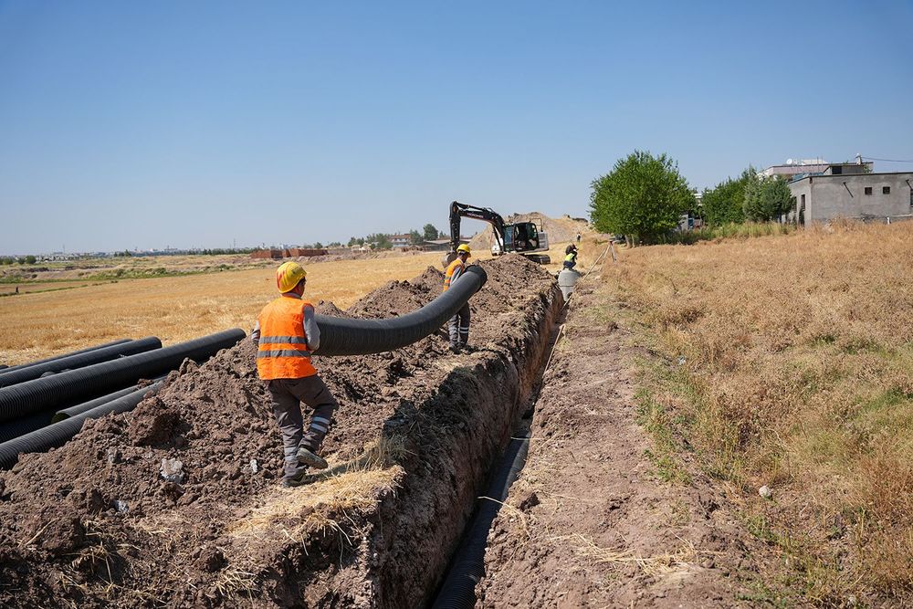 Diyarbakır Büyükşehir Belediyesi DİSKİ Genel Müdürlüğü, Bağıvar Mahallesi’nde yıllardır devam