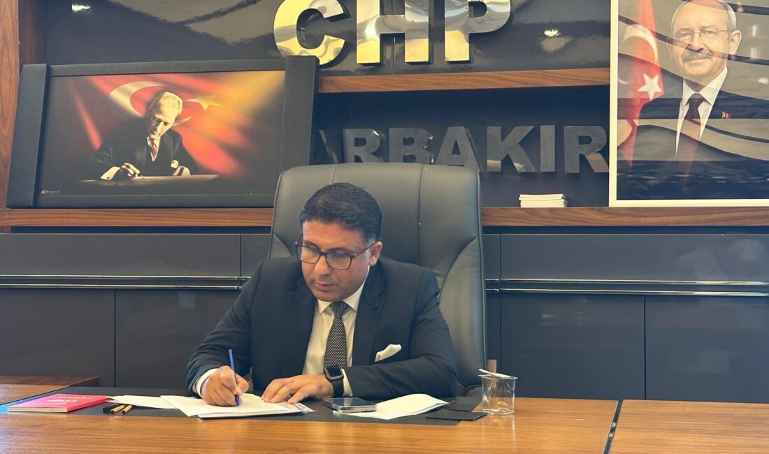 Cumhuriyet Halk Partisi (CHP) Diyarbakır İl Başkanı Av. Sertaç Eke,