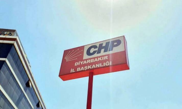 CHP'de Diyarbakır dahil 26 il başkanı daha görevden alındı, 7
