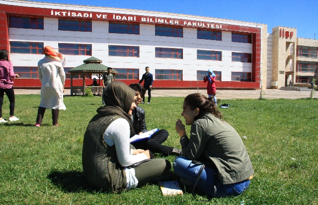 Dicle Üniversitesi İktisadi ve İdari Bilimler Fakültesi, güçlü akademik kadrosu,