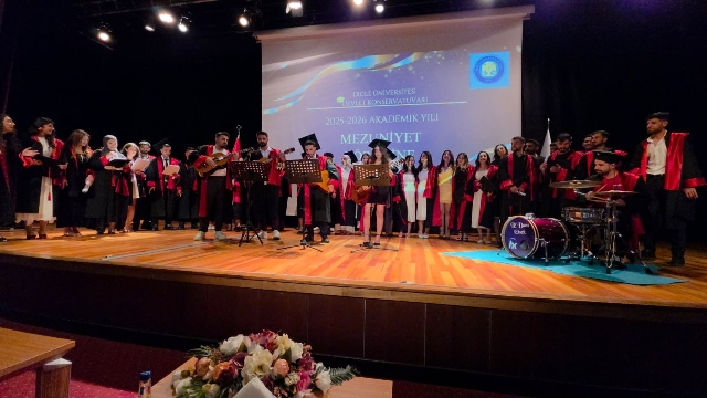 Dicle Üniversitesi Devlet Konservatuvarı 2025-2026 Akademik Yılı, düzenlenen mezuniyet töreniyle