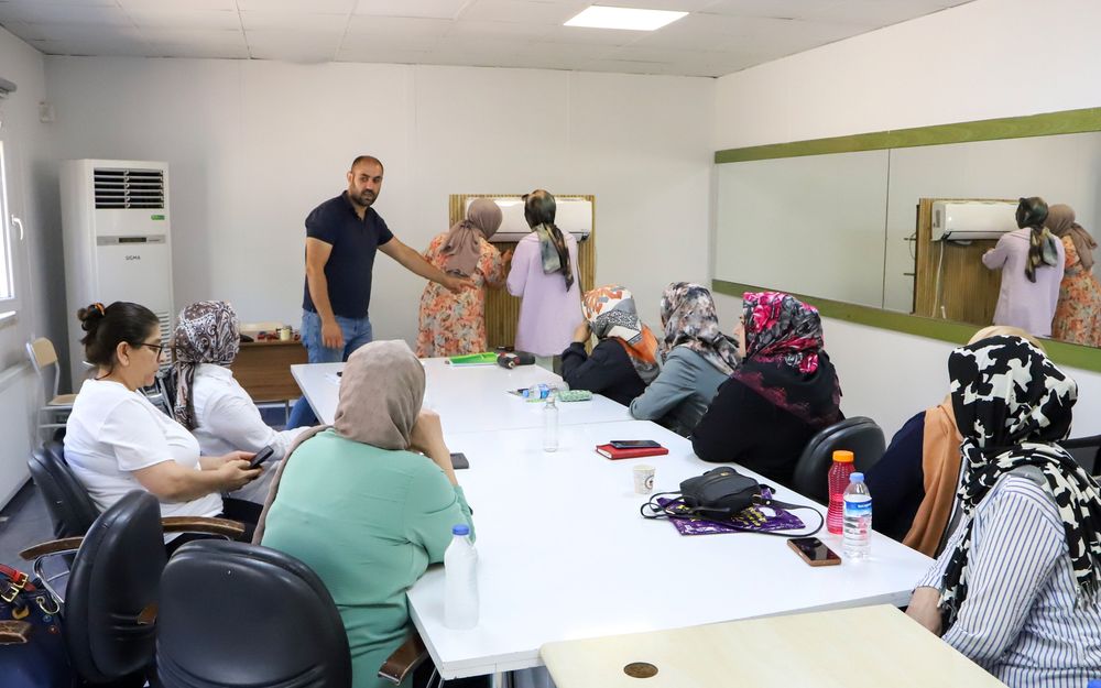 Diyarbakır Büyükşehir Belediyesi, kadınların teknik alanlarda mesleki becerilerini geliştirmek ve