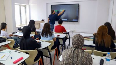 Diyarbakır Büyükşehir Belediyesinin YKS ve LGS'ye hazırlanan öğrenciler için başlattığı