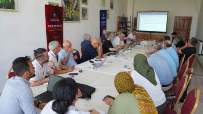 Diyarbakır Büyükşehir Belediyesi, yerel yönetimlerde kullanılan Kürtçe terimleri ortaklaştırmak amacıyla