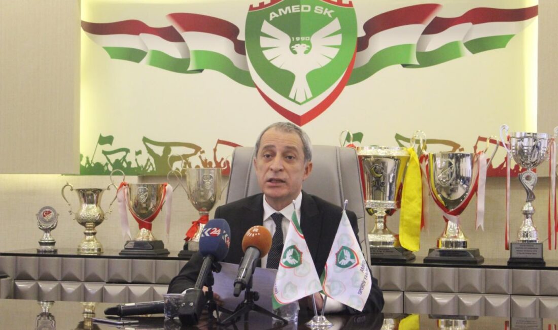 Amedspor camiasının uzun yıllardır içinde yer alan avukat Metin Kılavuz,