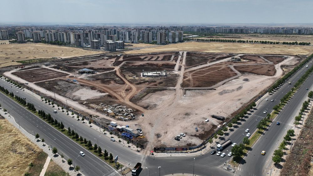 Diyarbakır Büyükşehir Belediyesinin Kayapınar ilçesinde 211 bin 656 metrekarelik alanda